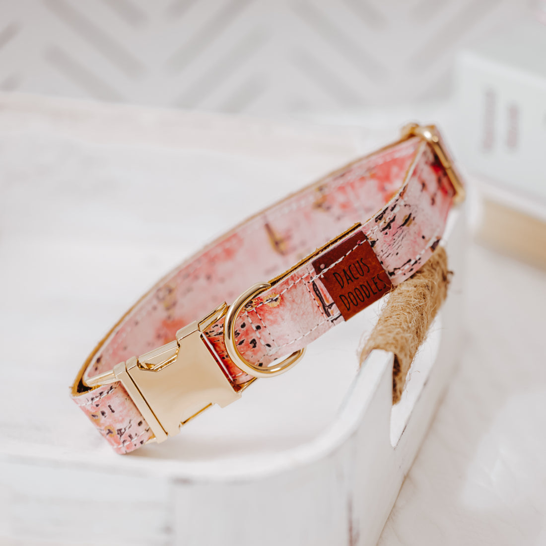The Olive Pink Leather Dog Collar